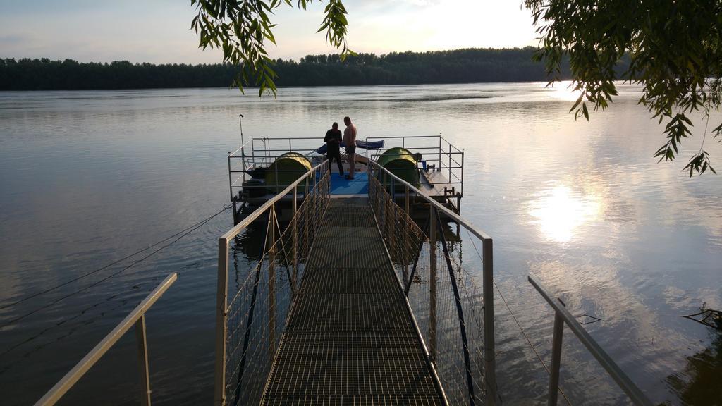 Отель Delta Pontoon Махмудия Экстерьер фото