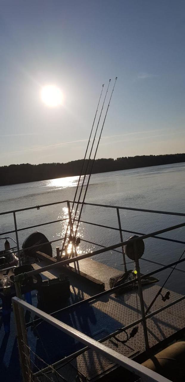 Отель Delta Pontoon Махмудия Экстерьер фото